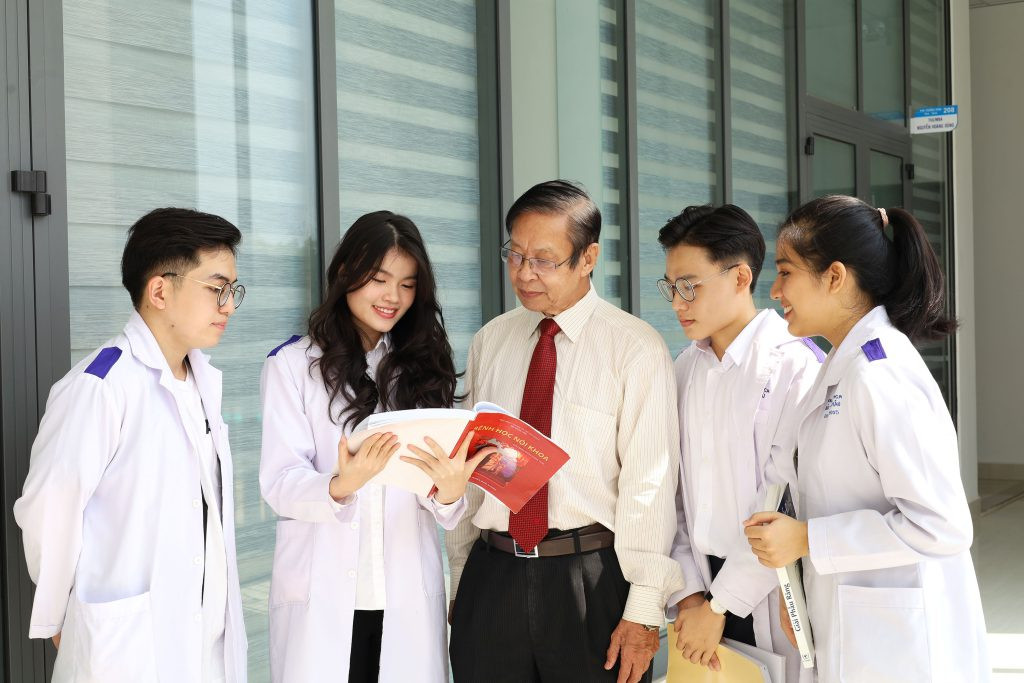 Điểm chuẩn trường Đại học Khoa học Sức khỏe - Đại học Quốc gia TP.HCM