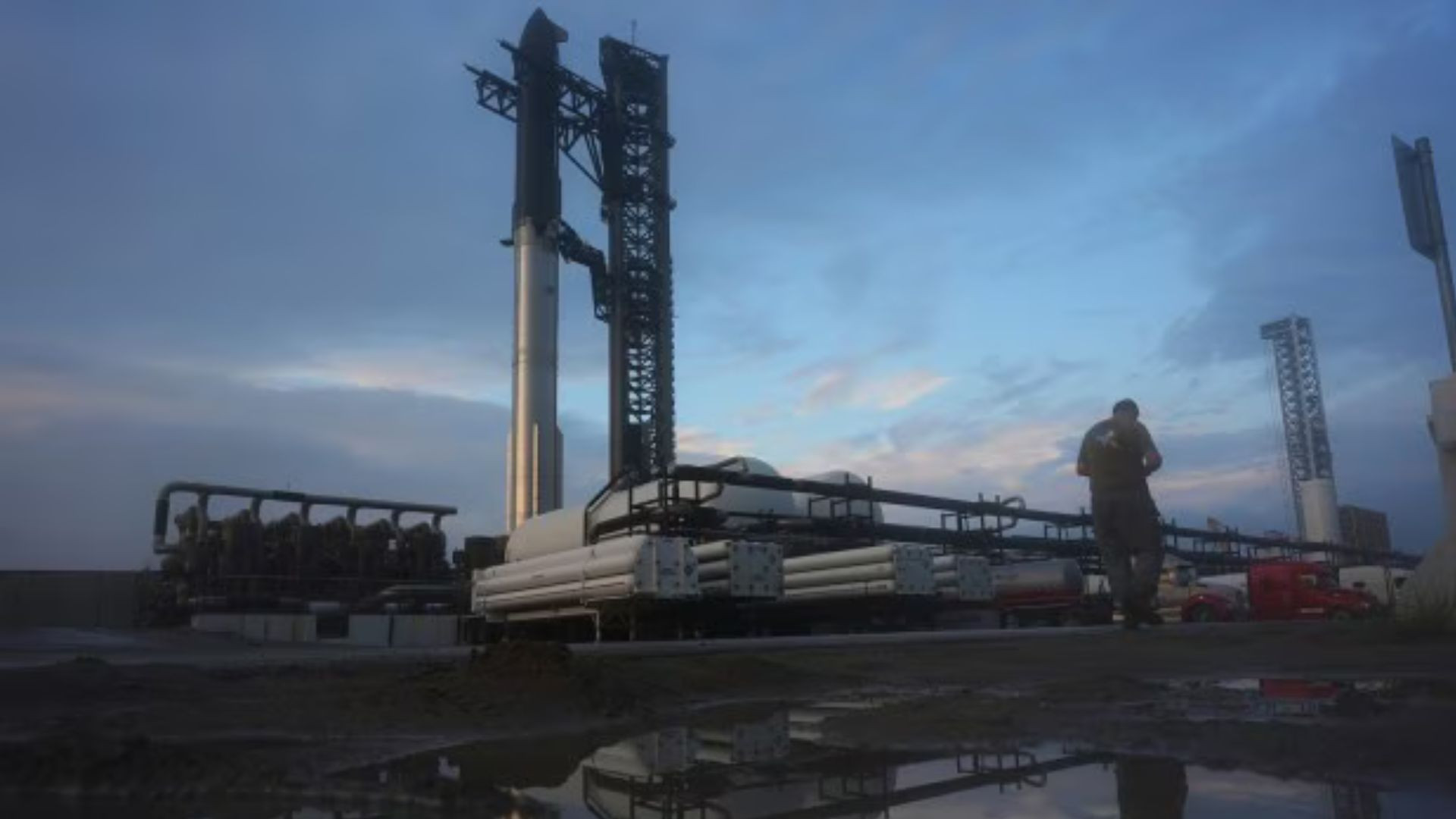 SpaceX hoãn thử nghiệm Starship lần thứ 10 vì sự cố hệ thống mặt đất