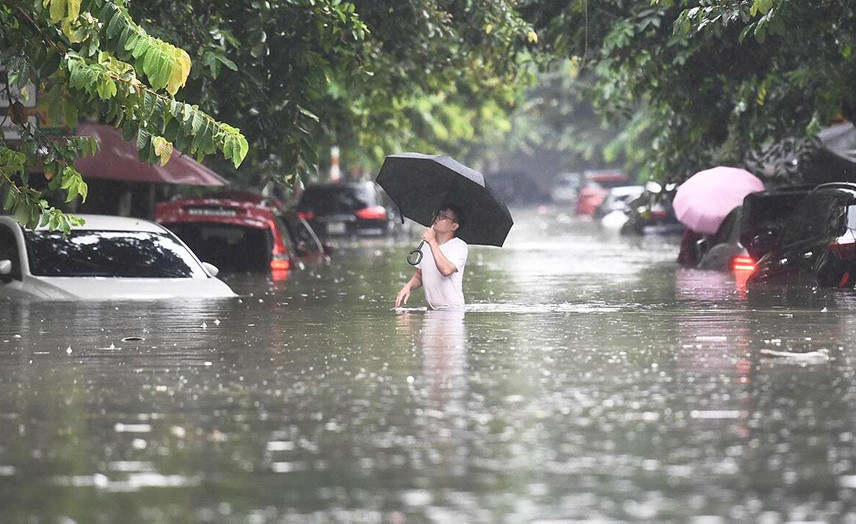 Biển Đông có thể đón bão số 6, miền Bắc và miền Trung mưa lớn từ chiều tối 29/8