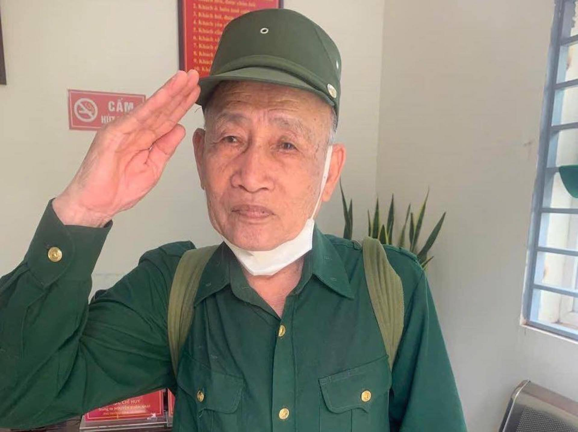 Công an Hà Nội thông báo tìm người thân cho cựu chiến binh đi lạc