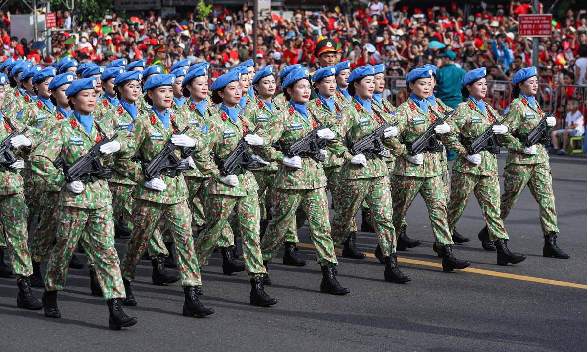 Thành lập Quỹ chính sách, đối ngoại quốc phòng