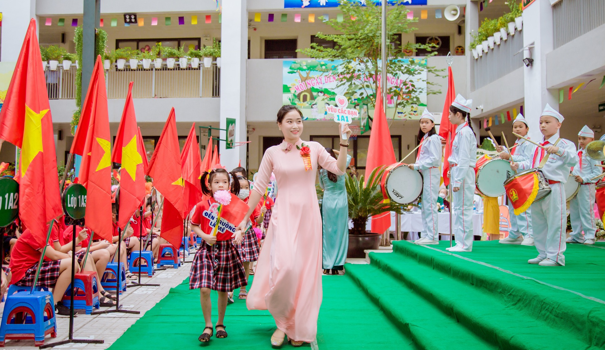 Các trường sẵn sàng cho lễ khai giảng đặc biệt 