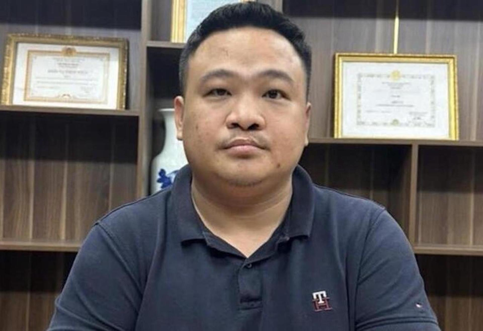 Kẻ cầm đầu đường dây lừa đảo hàng trăm nghìn người già bị khởi tố thêm tội danh