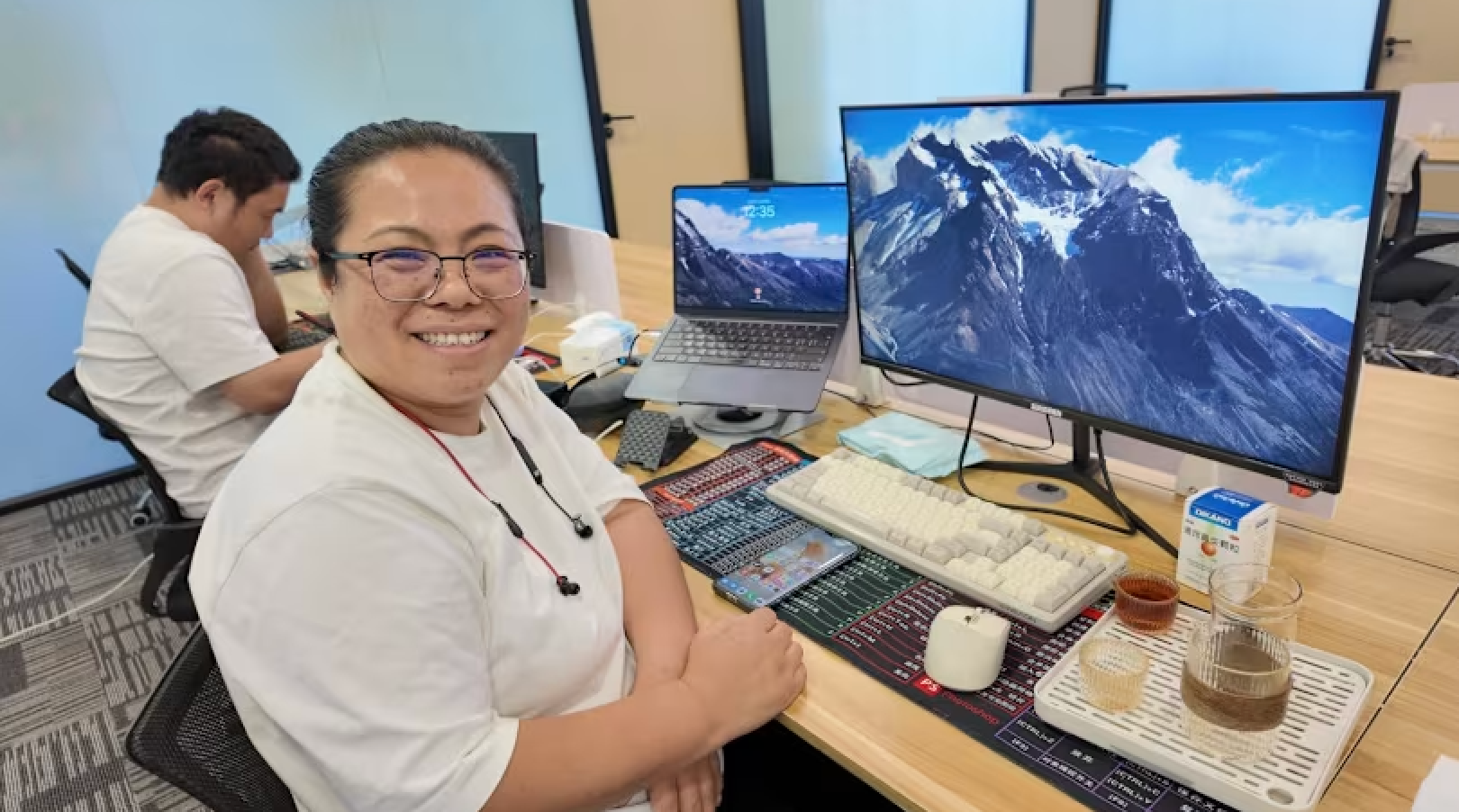 Chiêu sinh tồn mới của giới trẻ Trung Quốc giữa cơn bão thất nghiệp