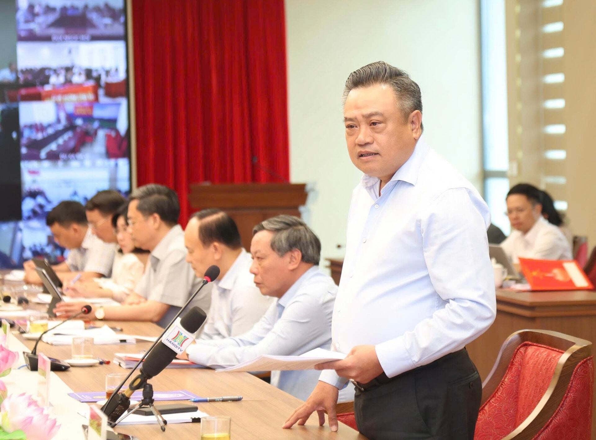 Chủ tịch Hà Nội: Cần có đội ngũ tư vấn về tổ chức biên chế và bộ máy