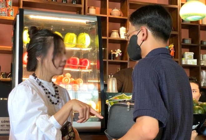 'Tổng tài' ra lệnh đánh người đến xin lỗi, chủ quán cà phê từ chối vì quá muộn