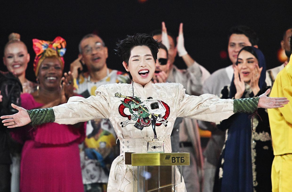 Đức Phúc chiến thắng trong cuộc thi Intervision tại Moskva 