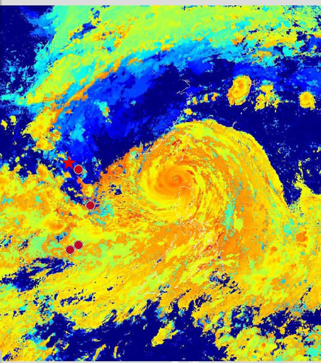 Siêu bão Ragasa mạnh cấp 17 đi vào Biển Đông, giật trên cấp 17