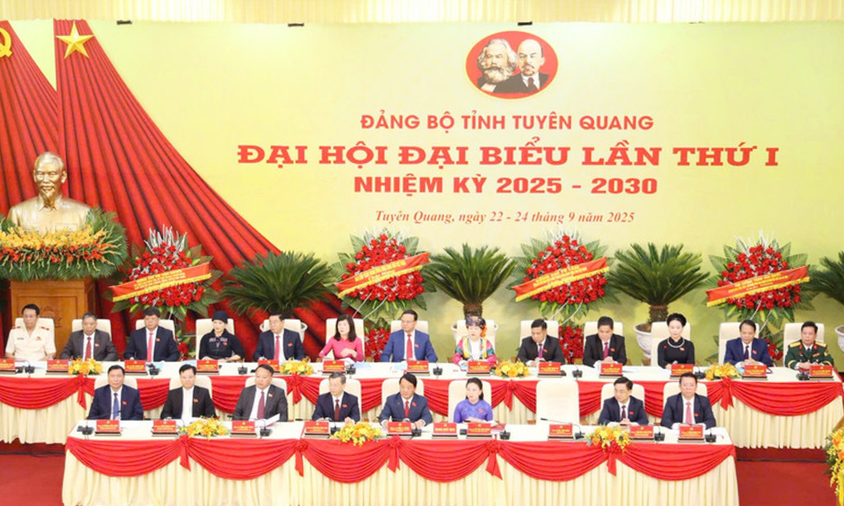 Khai mạc Đại hội đại biểu Đảng bộ tỉnh Tuyên Quang lần thứ I, nhiệm kỳ 2025-2030