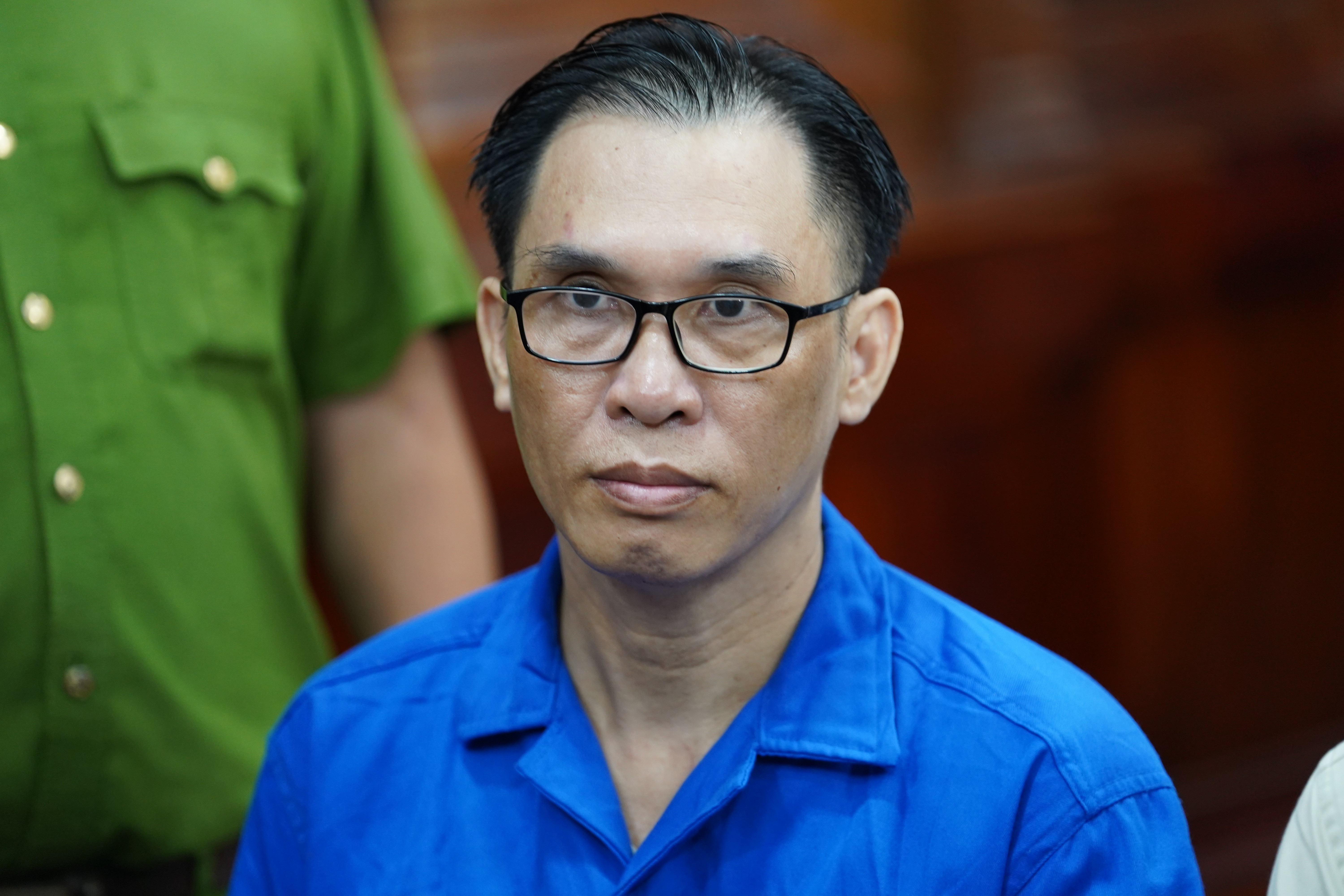 Đại gia Đinh Trường Chinh lãnh án 13 năm tù, buộc nộp lại 970 tỷ đồng