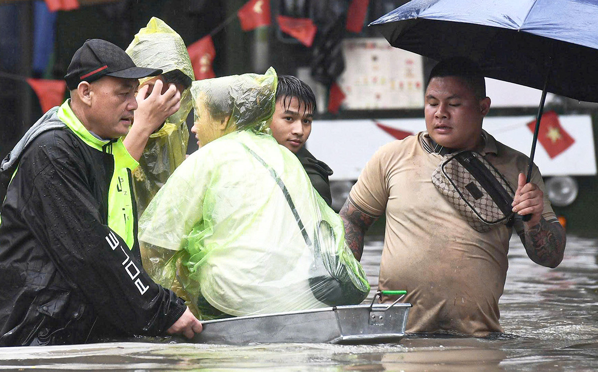 Bão Bualoi di chuyển nhanh gấp đôi bão bình thường, Bắc và Trung Bộ sắp mưa lớn