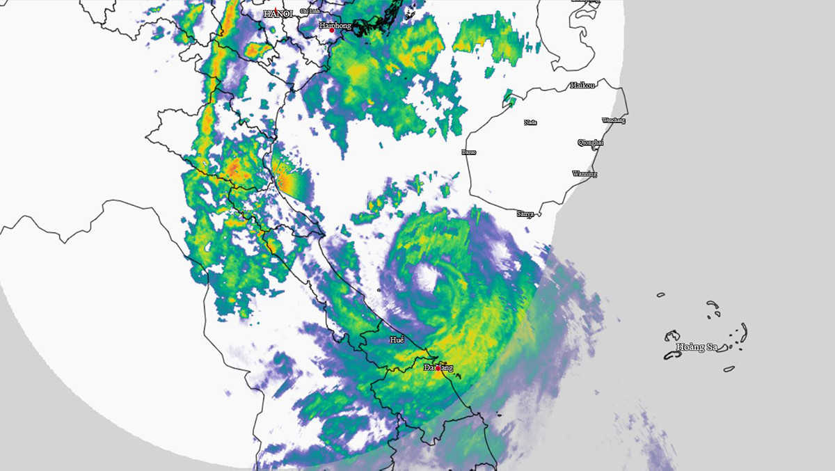 Bão Bualoi di chuyển chậm,  đổ bộ Nghệ An - Quảng Trị trong chiều và đêm nay
