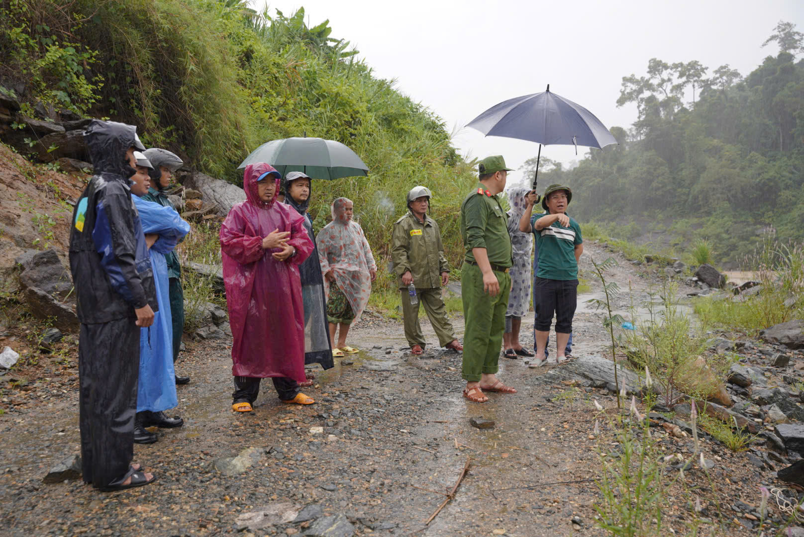 Bơi qua sông về nhà, người đàn ông ở Đà Nẵng bị nước cuốn mất tích