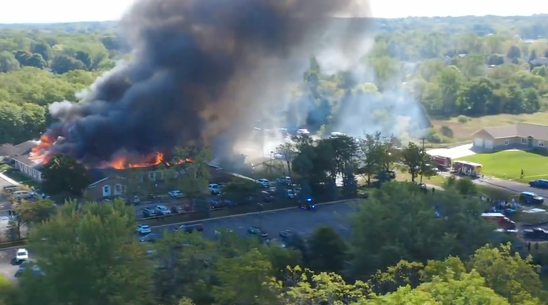 Xả súng trong nhà thờ tại Mỹ, 12 người thương vong