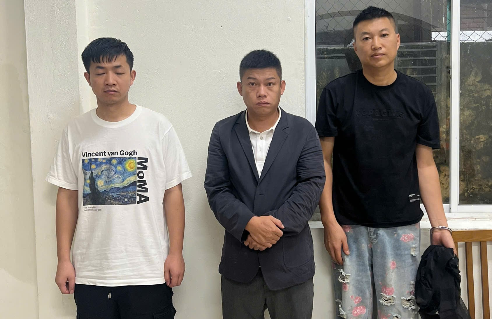 Thua bạc nợ 740 triệu đồng, nam thanh niên bị bắt cóc