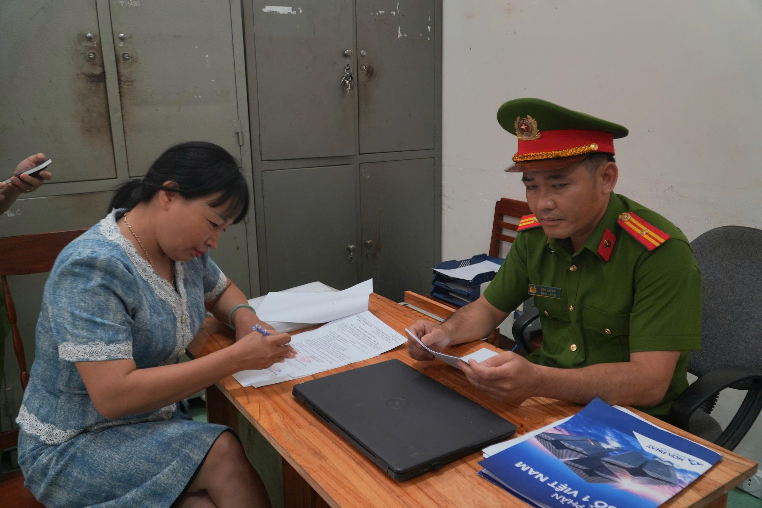 Chiếm đoạt tài sản, nữ giám đốc doanh nghiệp ở Quảng Ngãi bị bắt