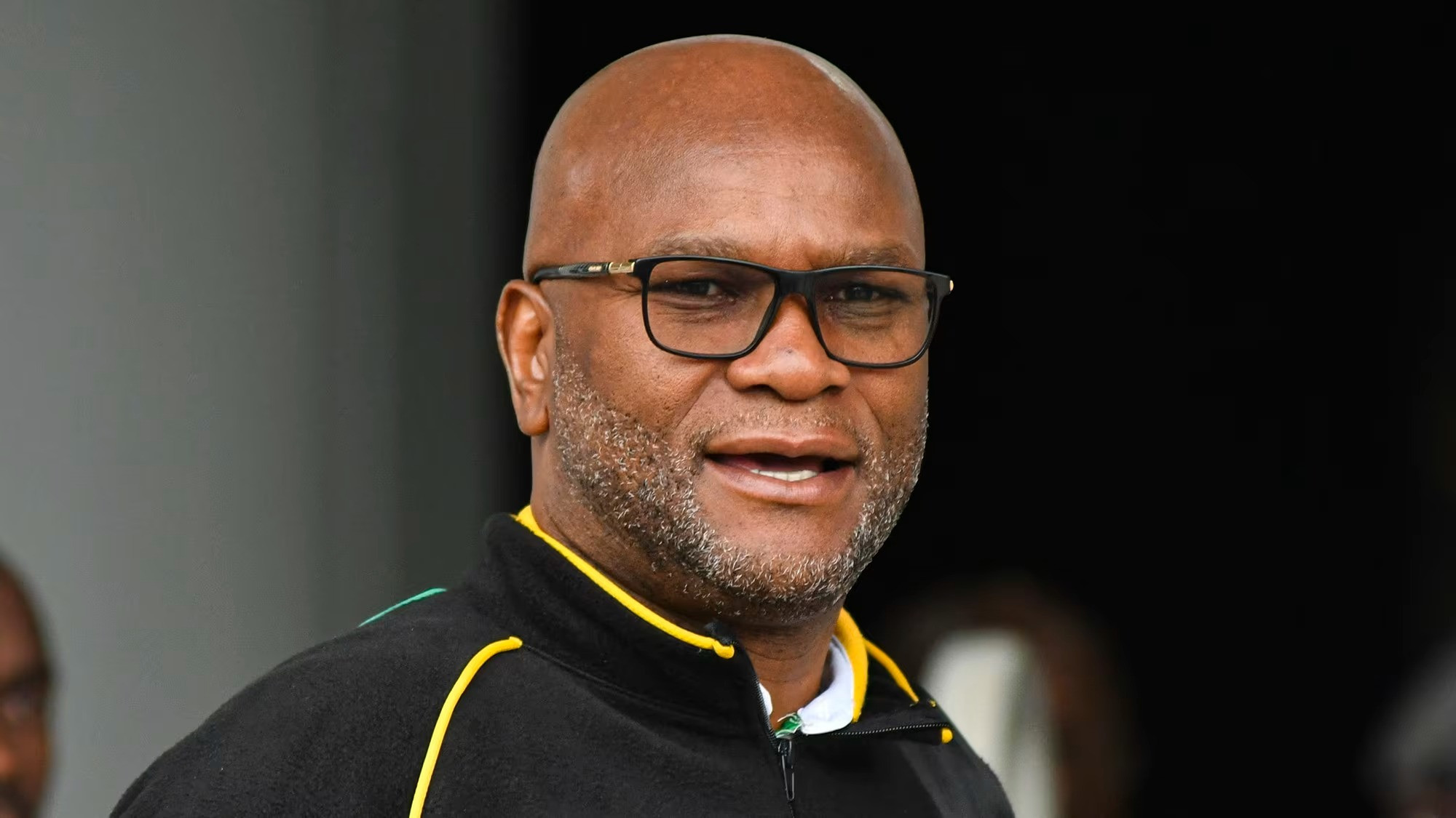 Đại sứ Nam Phi tại Pháp để lại lời tuyệt mệnh trước khi chết trong khách sạn