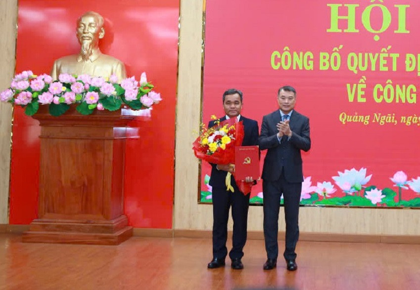 Thứ trưởng Hồ Văn Niên làm Bí thư Quảng Ngãi