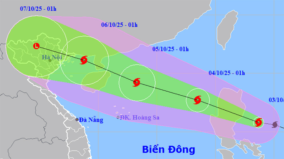 Tin bão Matmo mới nhất: Di chuyển nhanh, mạnh cấp 12 trên Biển Đông