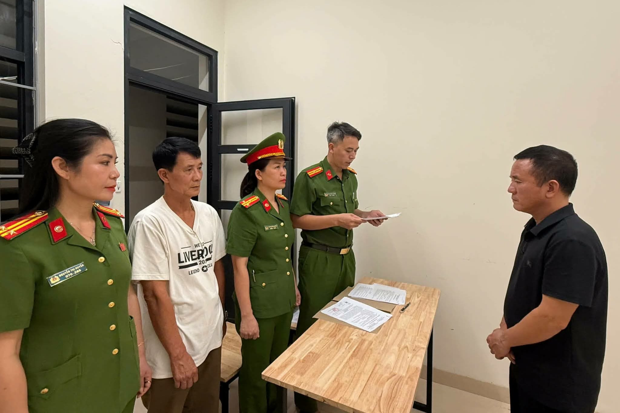 Bắt Giám đốc Công ty Tân Thuận Phong và đồng phạm