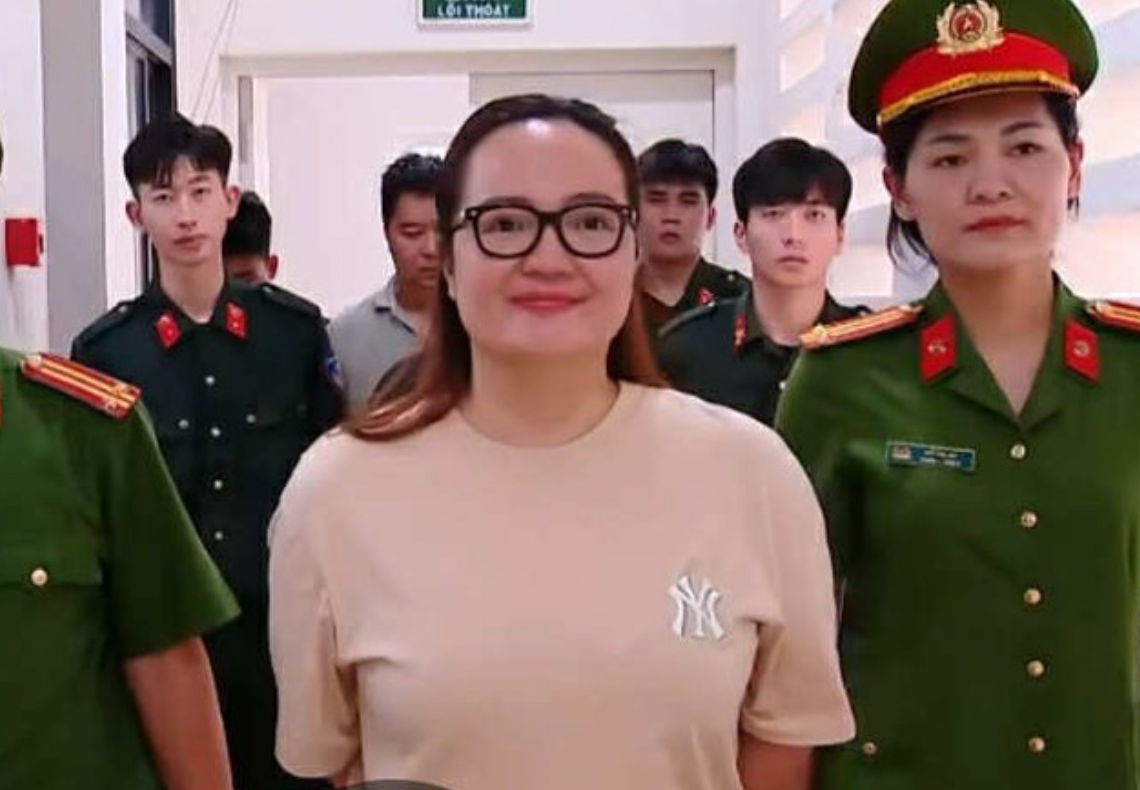  'Bà trùm' thực phẩm chức năng Hoàng Hường đối diện mức án nào?