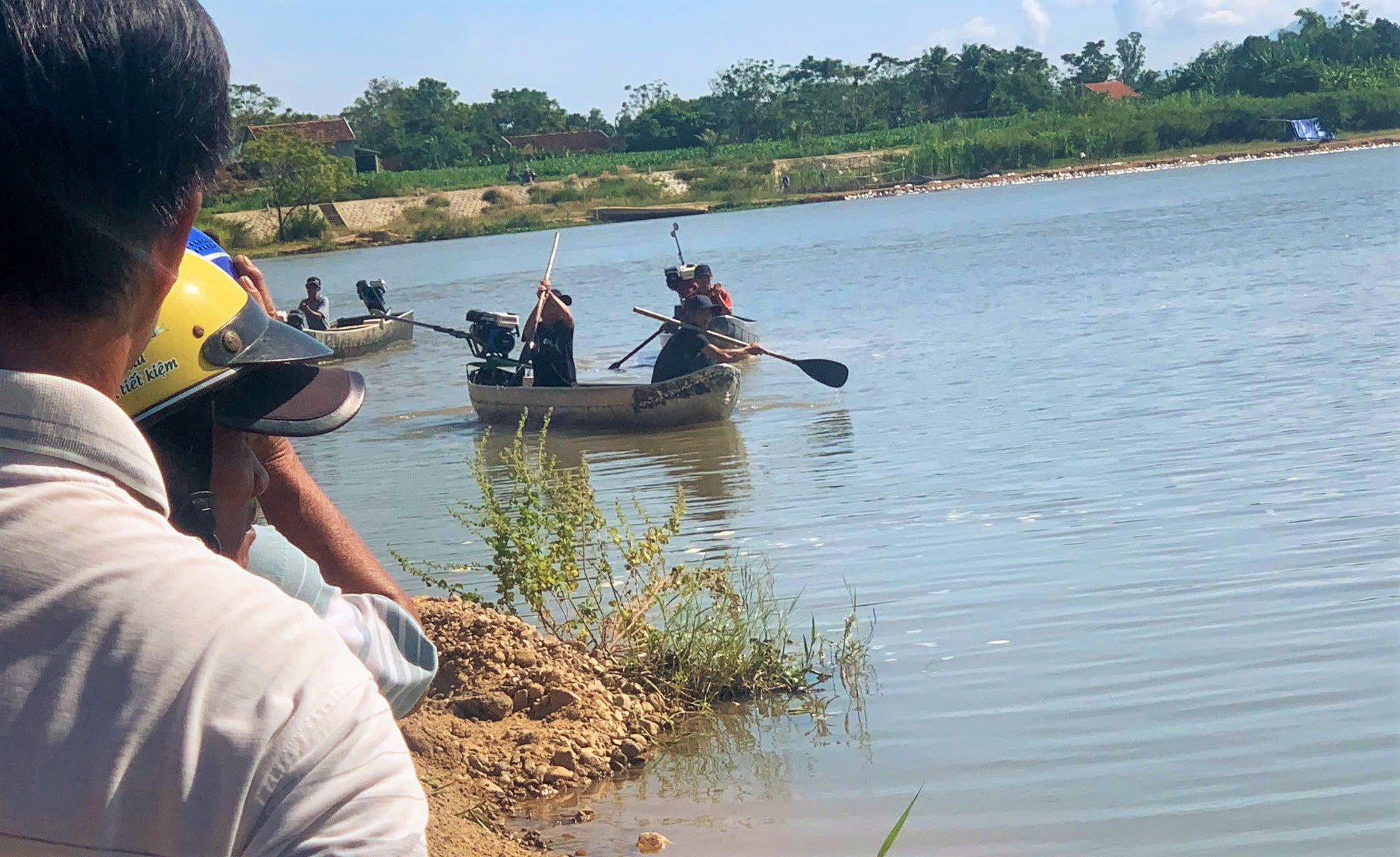 Tìm thấy thi thể 2 phụ nữ nghi đuối nước tại đập dâng ở Gia Lai