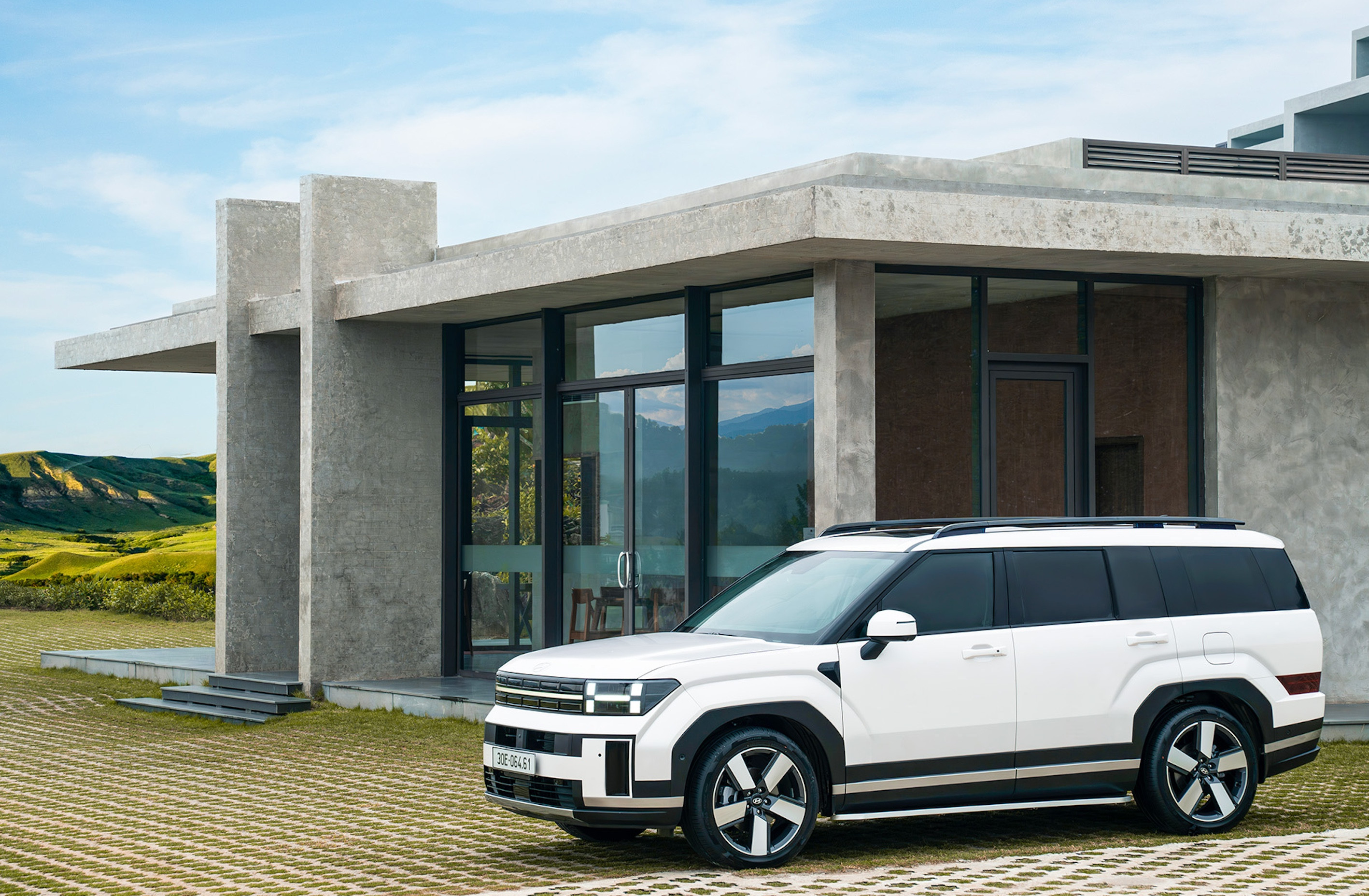 Hyundai nâng bảo hành tới 8 năm, ưu đãi lên đến 200 triệu đồng trong tháng 10