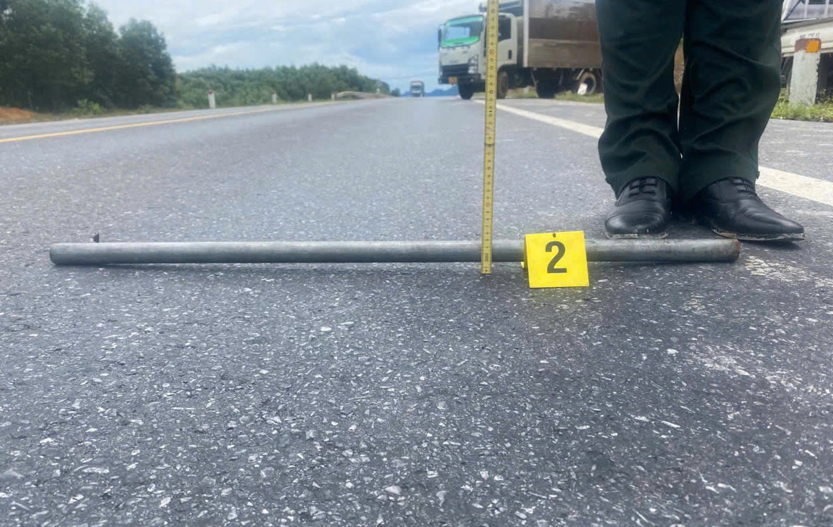 Cao tốc Cam Lộ - Hoà Liên xuất hiện nhiều điểm hằn lún, hư hỏng