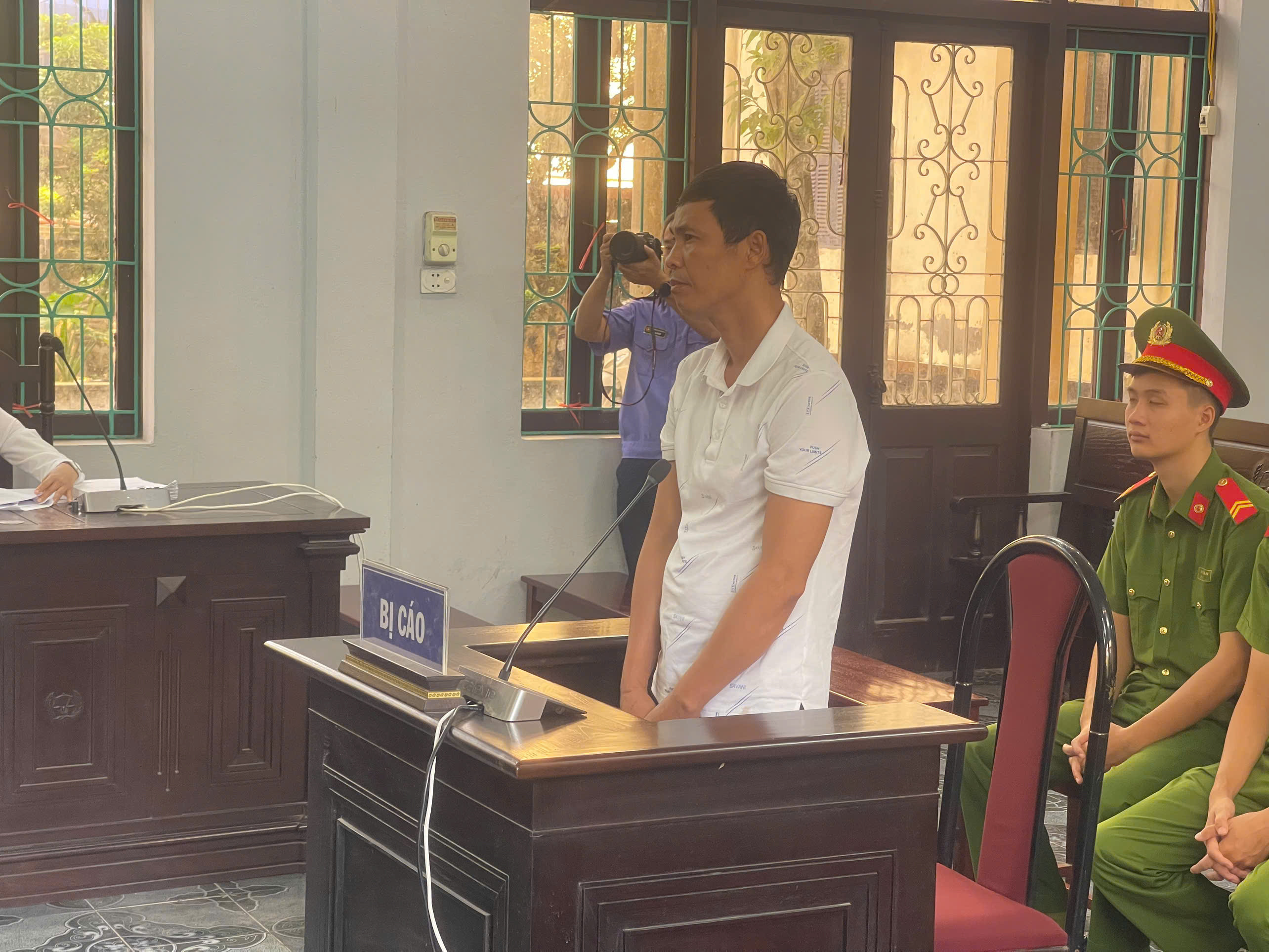 Vụ 'Gà lôi trắng': VKS đề nghị miễn trách nhiệm hình sự với bị cáo Thái Khắc Thành