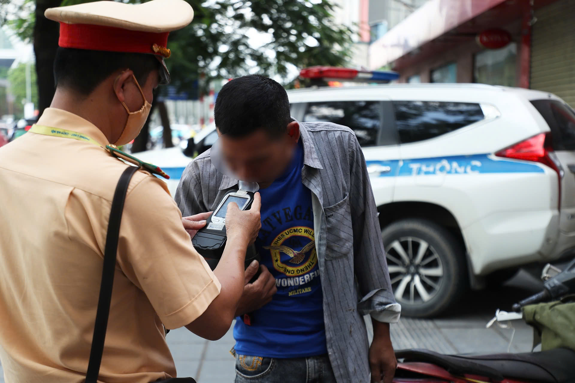 CSGT bắt đầu đợt cao điểm kiểm soát nồng độ cồn, tập trung buổi trưa và tối