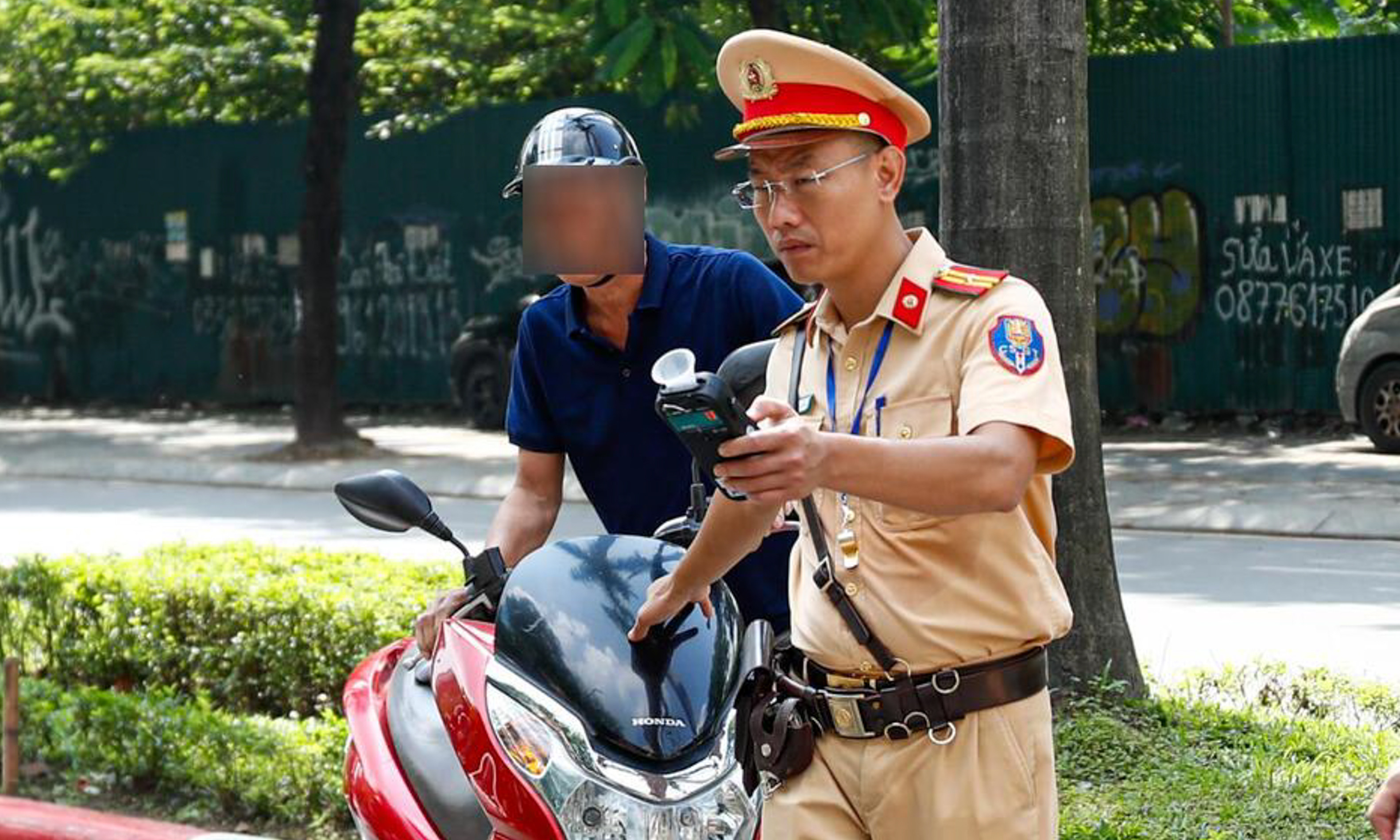 2 giờ kiểm tra hơn 58.000 tài xế, gần 2.000 ‘ma men’ bị xử lý 