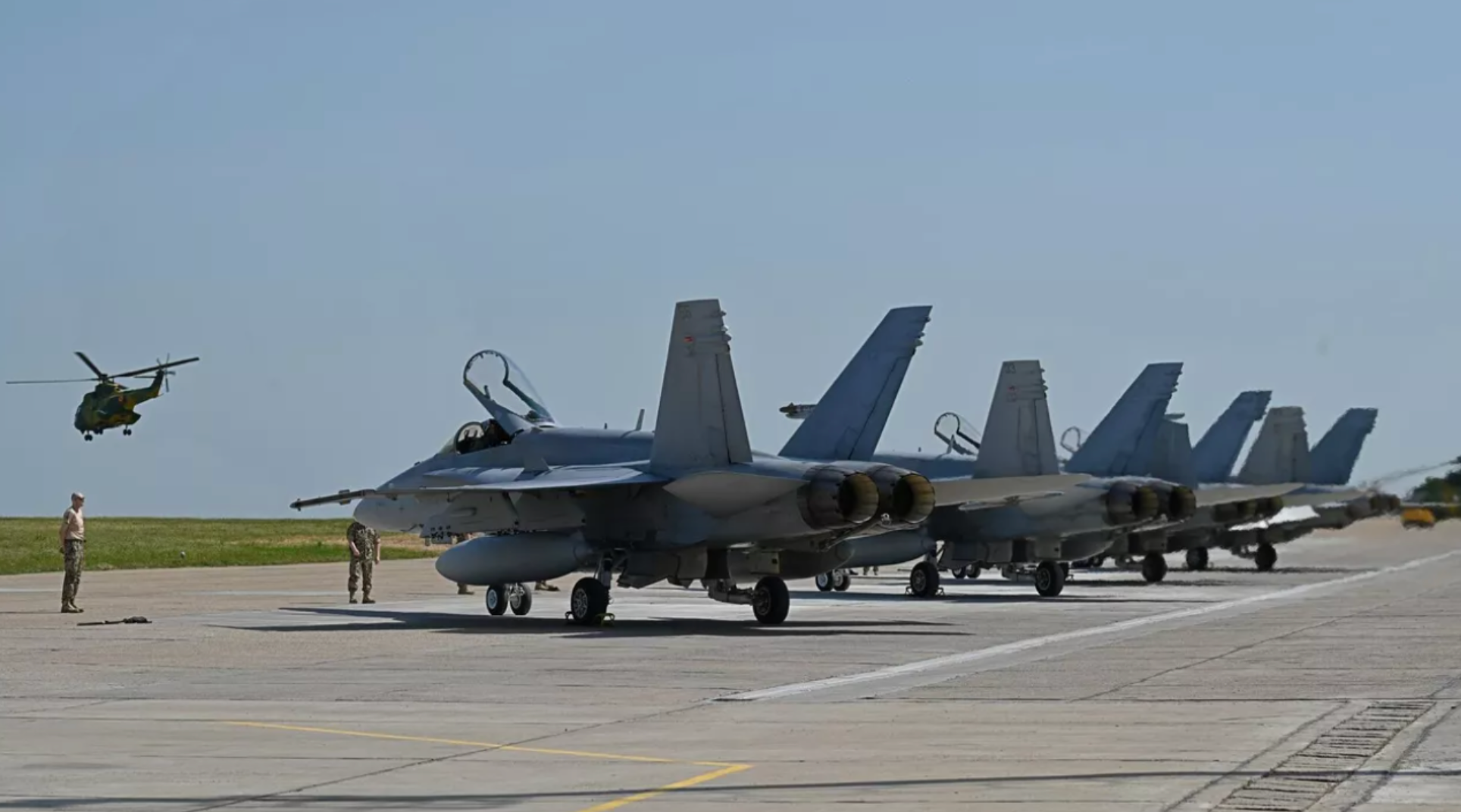 NATO điều 70 máy bay, 2.000 binh sĩ tham gia diễn tập hạt nhân