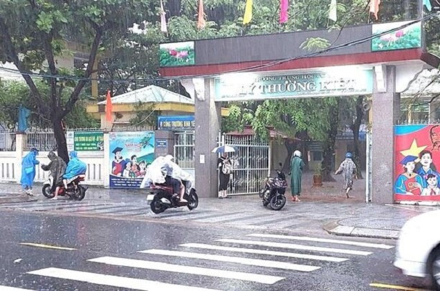 Học sinh toàn TP Đà Nẵng nghỉ học từ chiều 22/10 