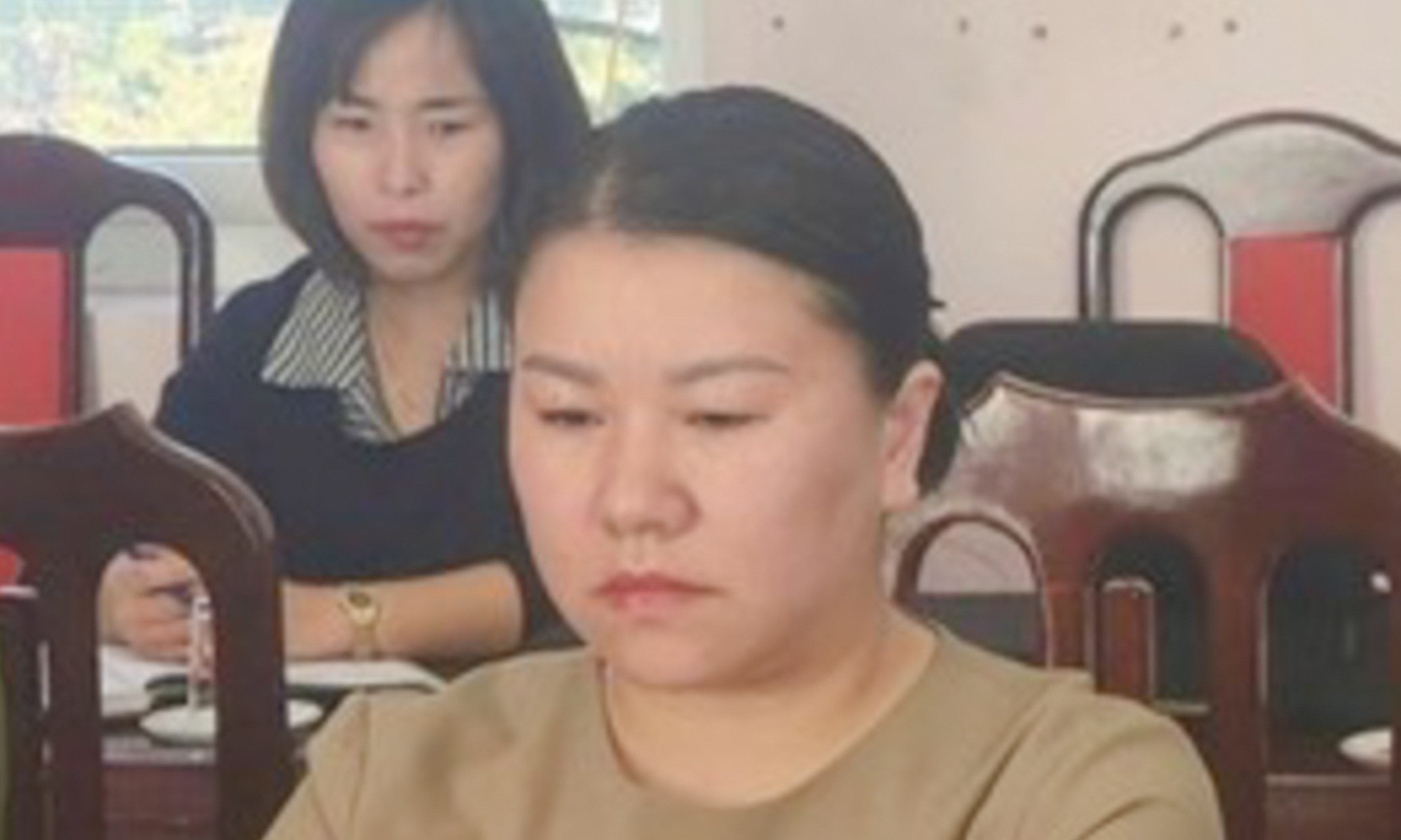 Bắt giam một nữ cán bộ UBND xã ở Lào Cai