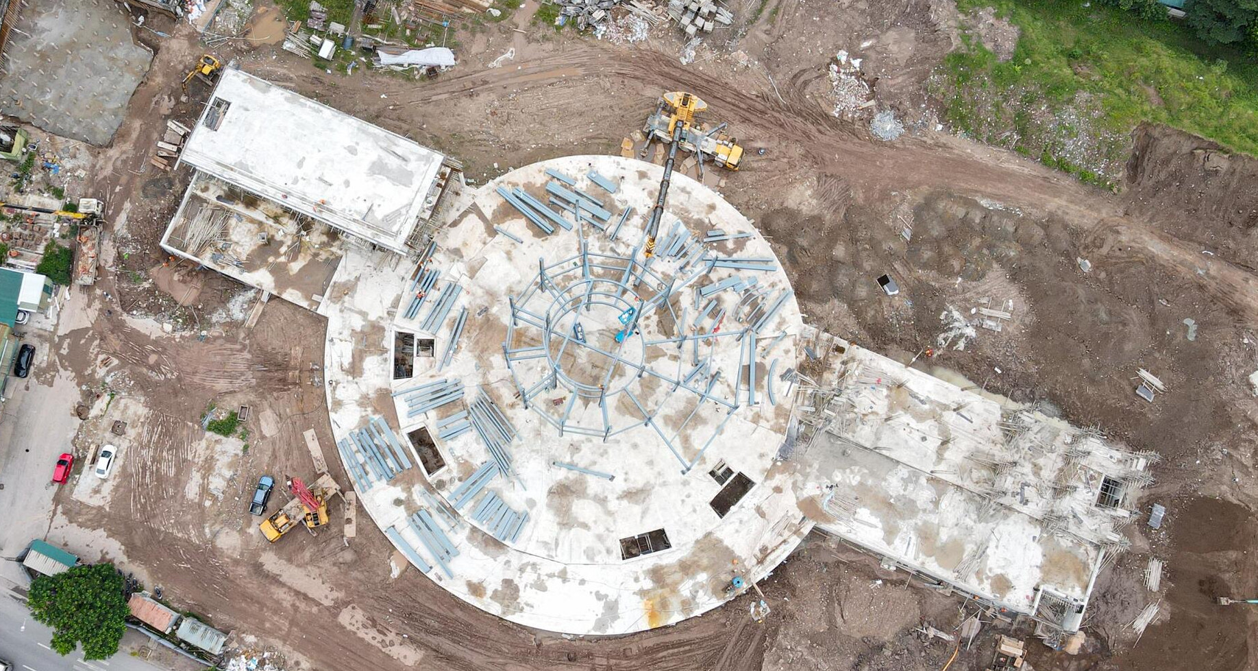 Toàn cảnh bến xe 120 tỷ đồng hiện đại bậc nhất Hà Nội sau 6 tháng thi công