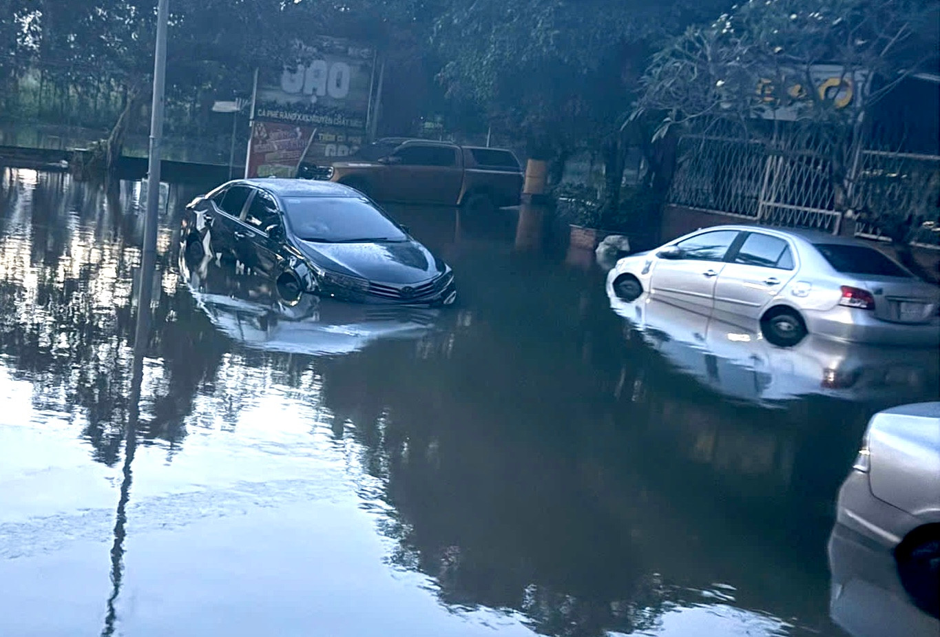 Hồ Dầu Tiếng xả tràn từ ngày 25/10, cảnh báo ngập vùng ven sông Sài Gòn