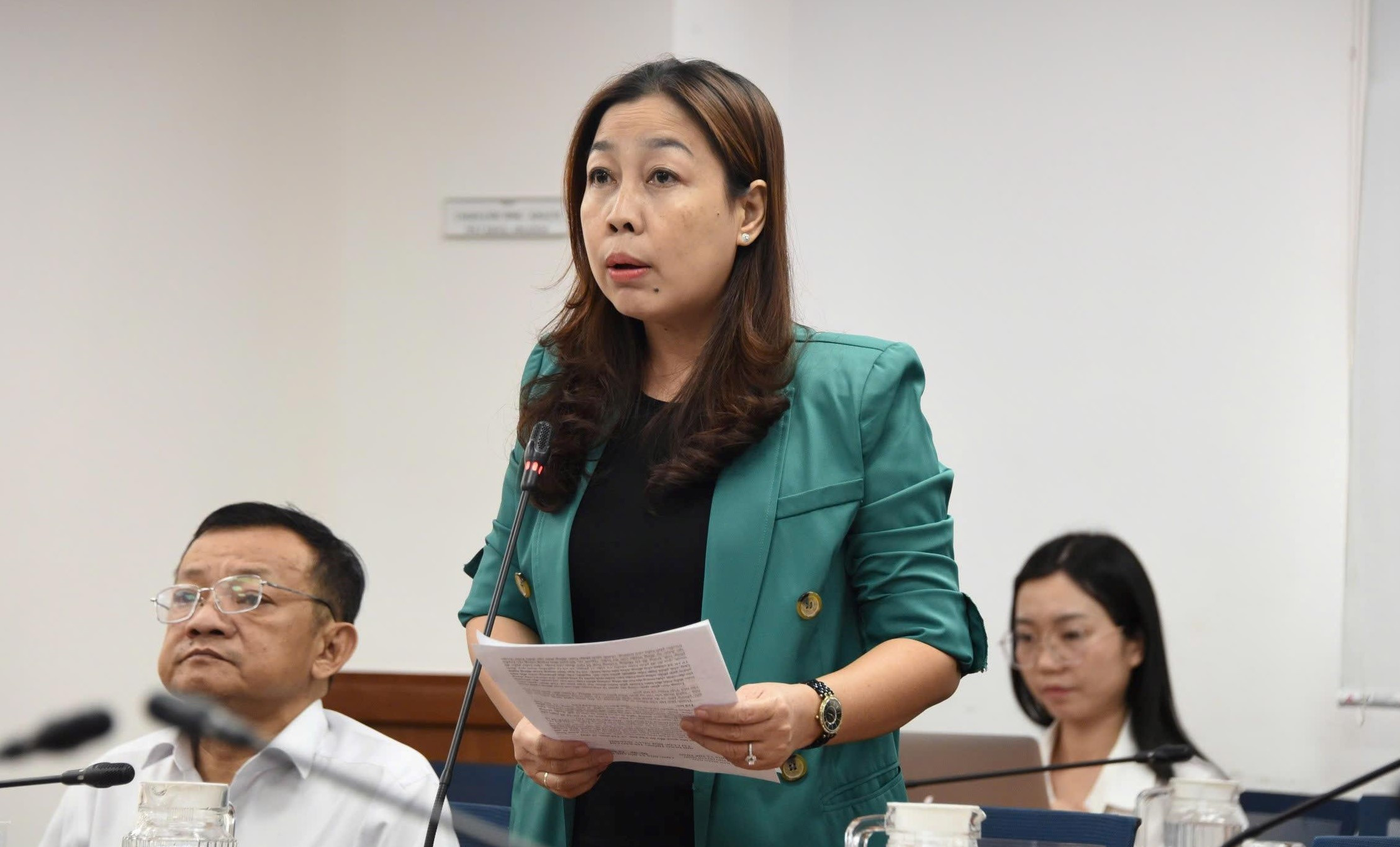 TP.HCM sẽ xử lý nghiêm ca sĩ hát nhạc phản cảm, lệch chuẩn văn hóa