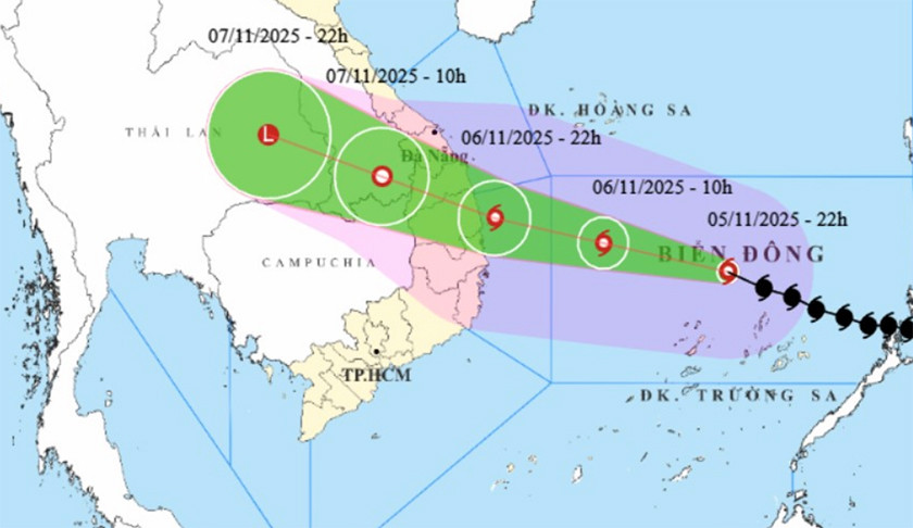 Bão số 13 Kalmaegi  duy trì cấp 14, dự báo đổ bộ Quảng Ngãi - Gia Lai