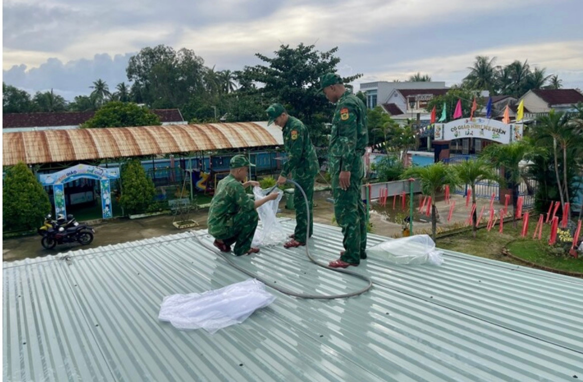 Đà Nẵng, Quảng Ngãi cho học sinh nghỉ học tránh bão số 13