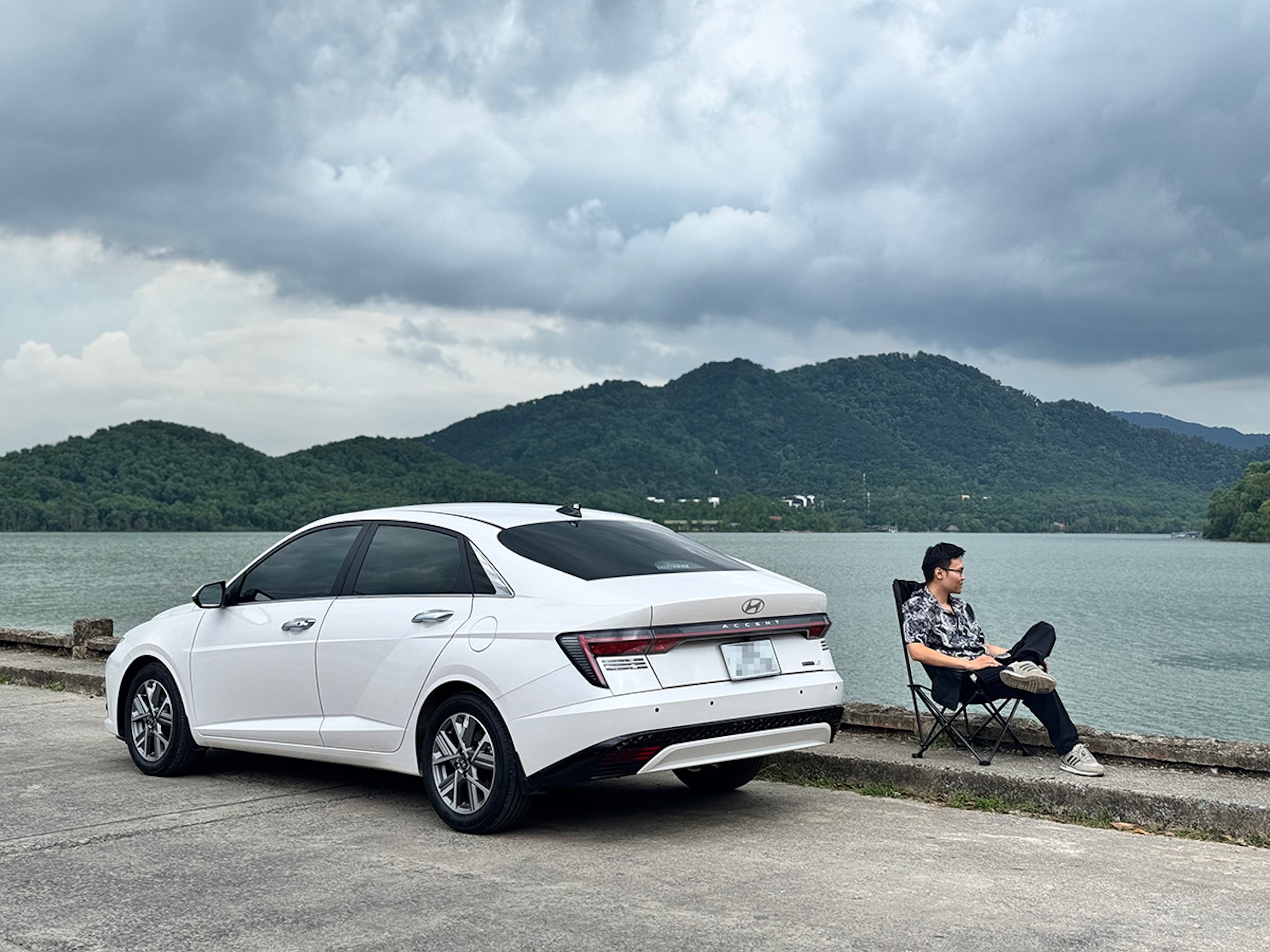 'Accent là xe tiện nghi, mua rồi không hối tiếc'