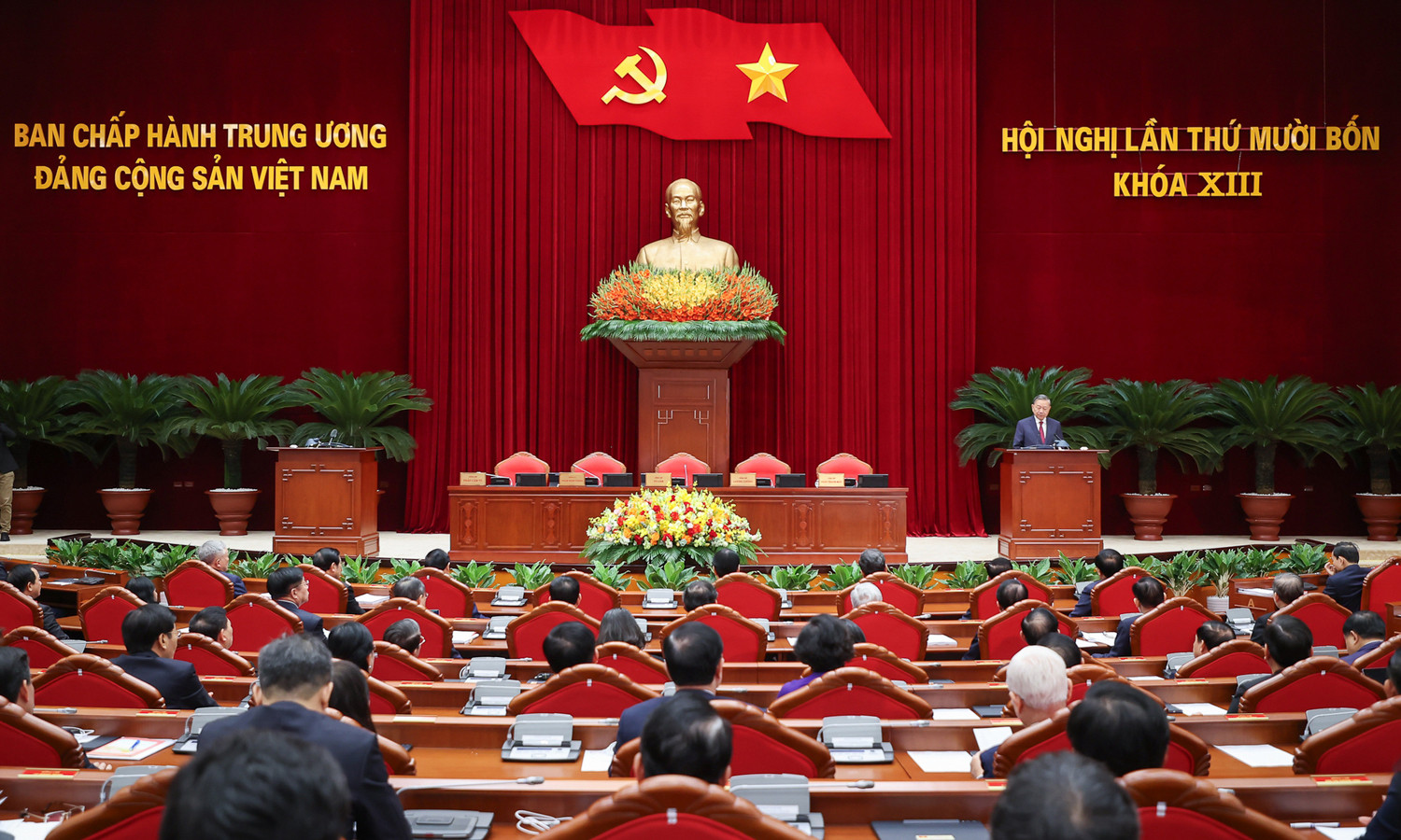 Nội dung ngày làm việc cuối cùng của Hội nghị Trung ương 14