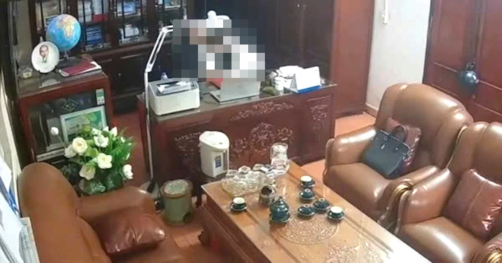 Người phát tán clip người đàn ông 'thân mật' với nhiều phụ nữ bị xử lý thế nào?