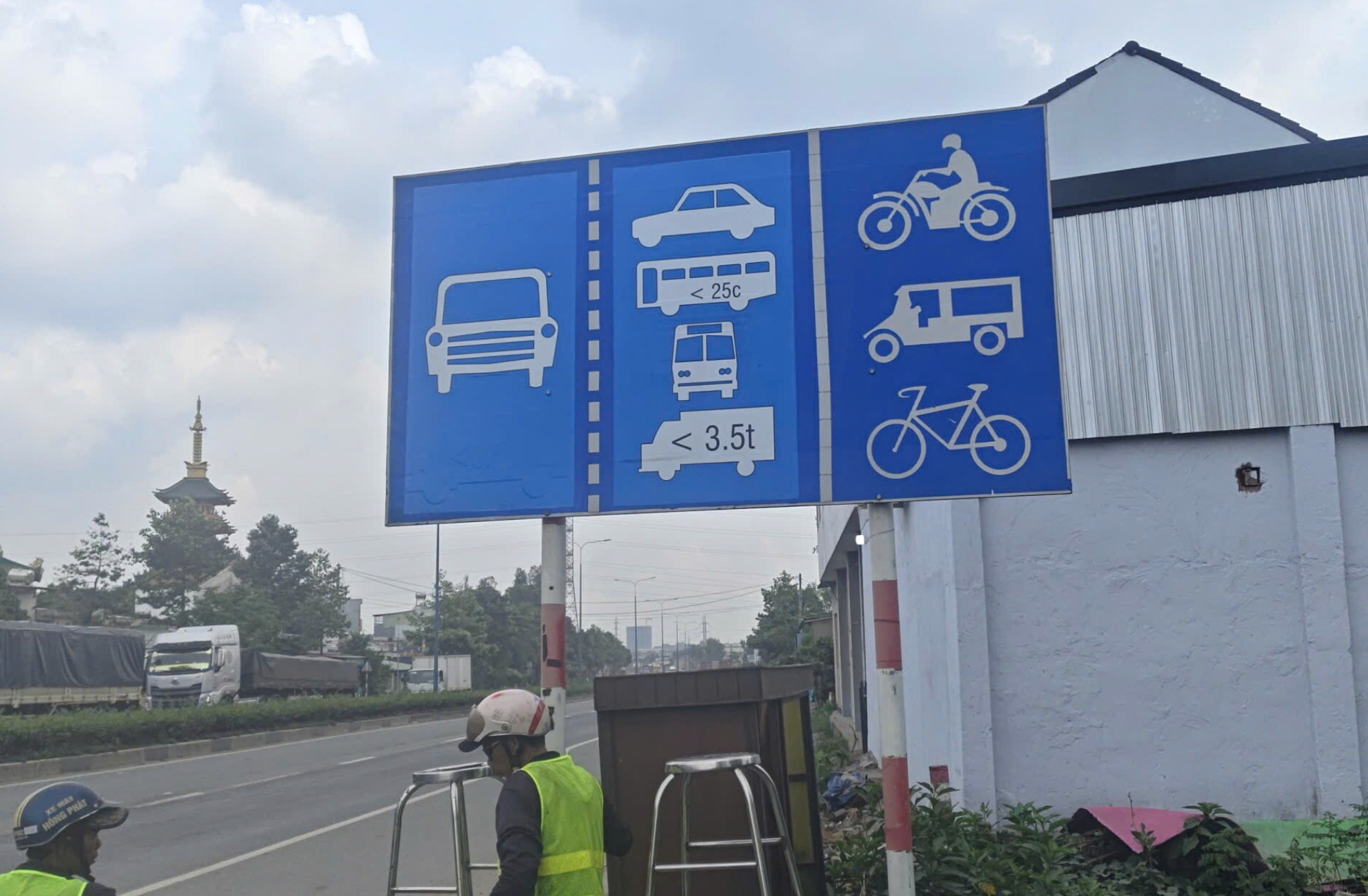 Liên tiếp xảy ra nạn chết người, TP.HCM phân lại làn đường Mỹ Phước - Tân Vạn