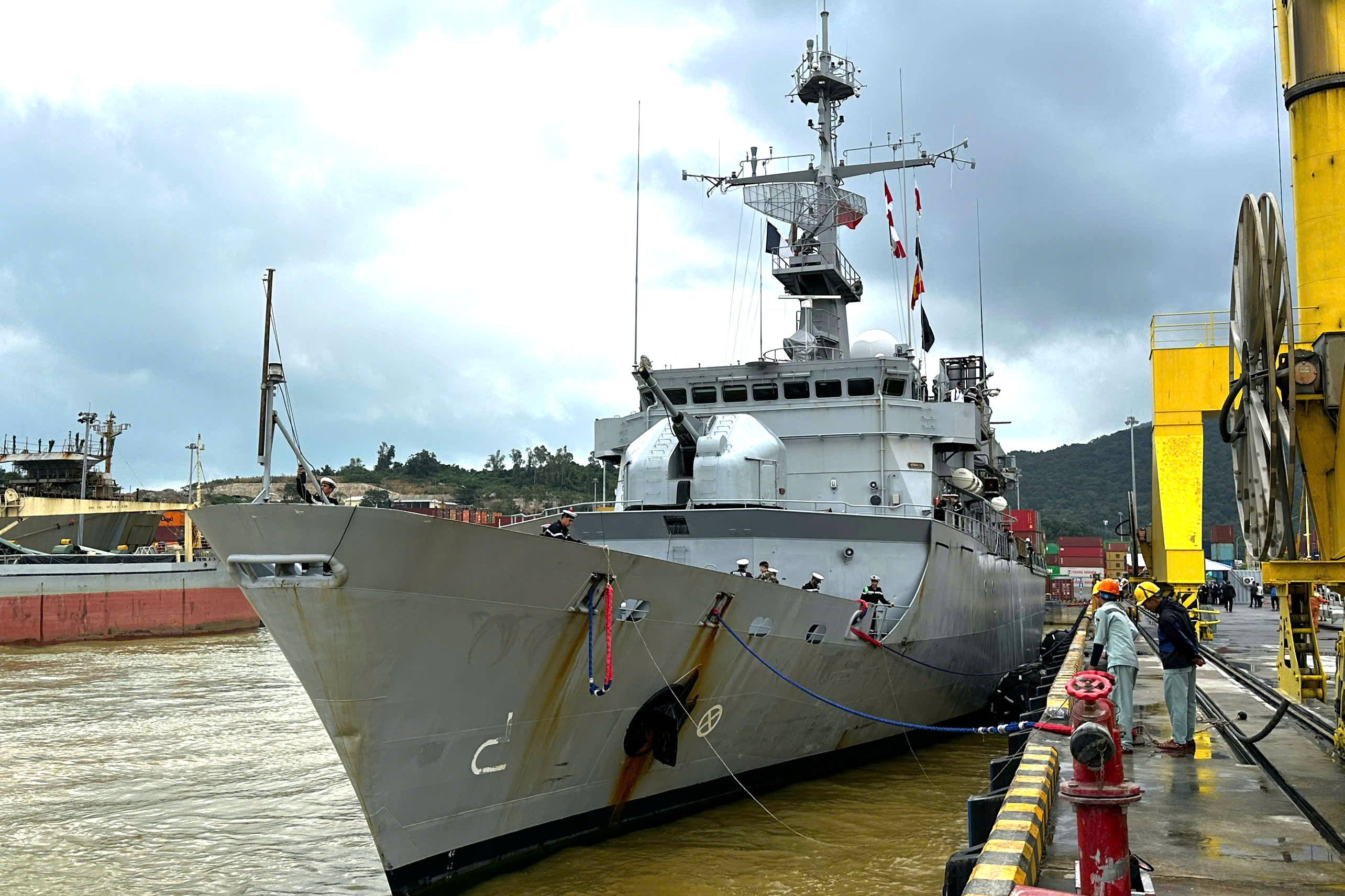 Tàu Hải quân Pháp cập cảng Tiên Sa, bắt đầu chuyến thăm hữu nghị Đà Nẵng 6 ngày