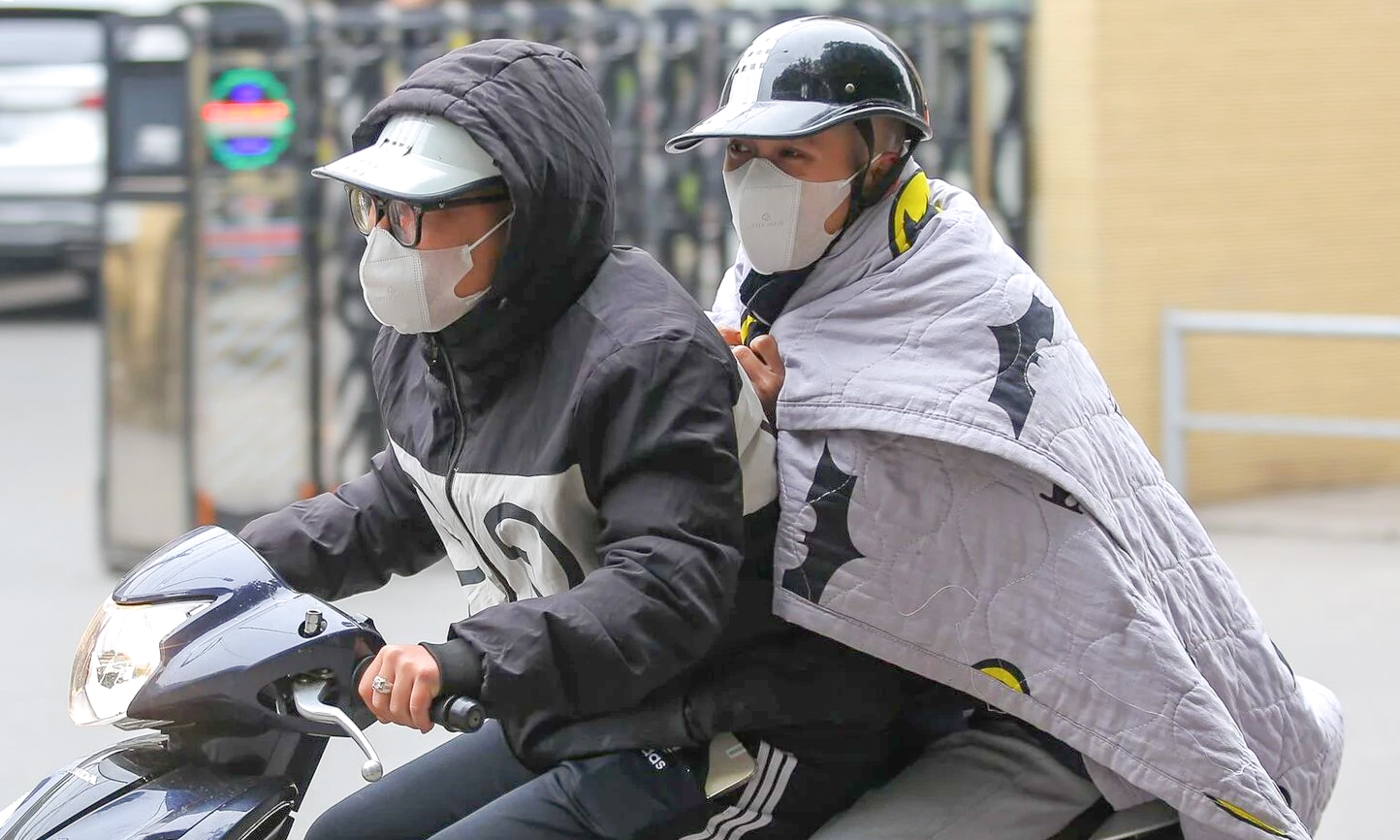 Hà Nội chuyển rét từ tối nay, nhiệt độ thấp nhất 13°C