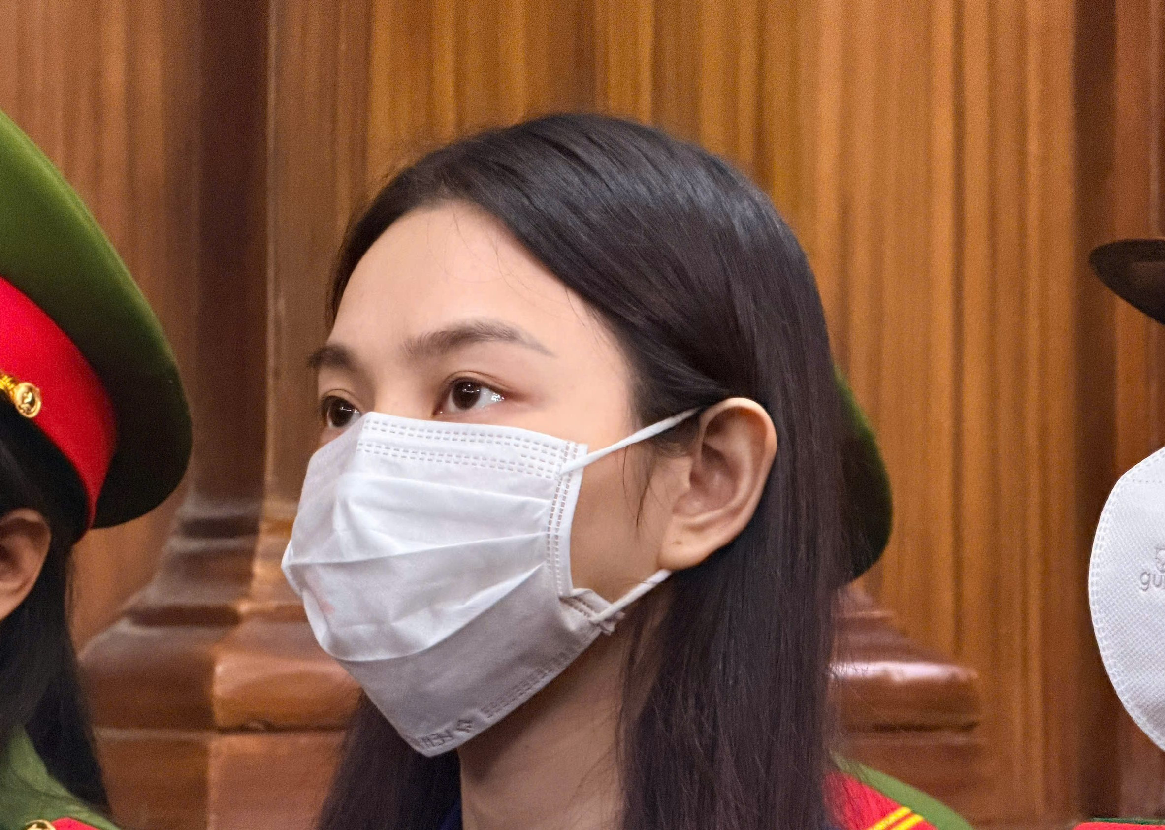 Tổng Giám đốc Công ty Sen Vàng vắng mặt trong phiên xét xử Hoa hậu Thùy Tiên