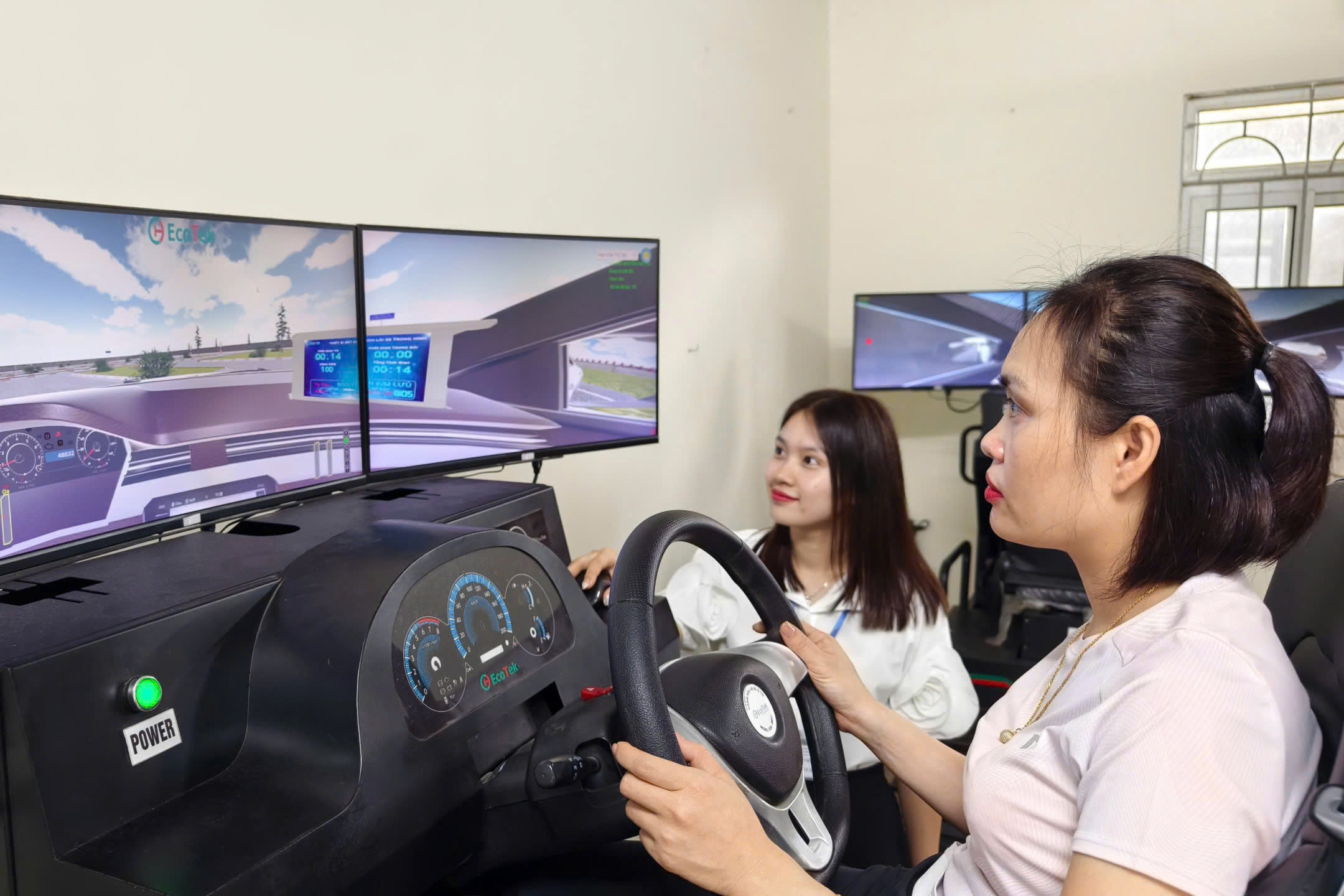 Bộ Công an đề xuất bỏ bài thi mô phỏng trong sát hạch giấy phép lái xe