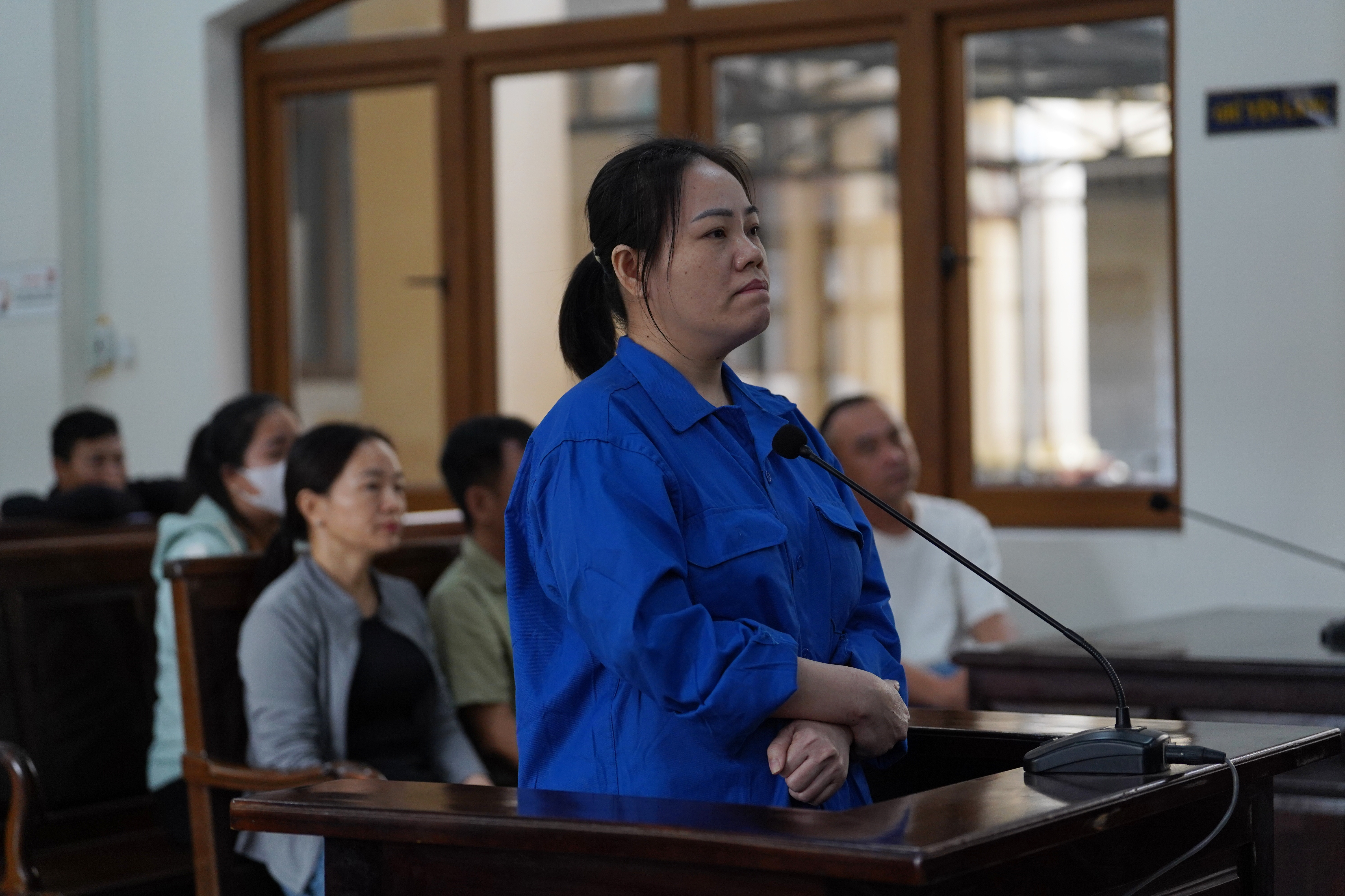 Xét xử người phụ nữ đầu độc 4 người thân bằng Xyanua ở Đồng Nai