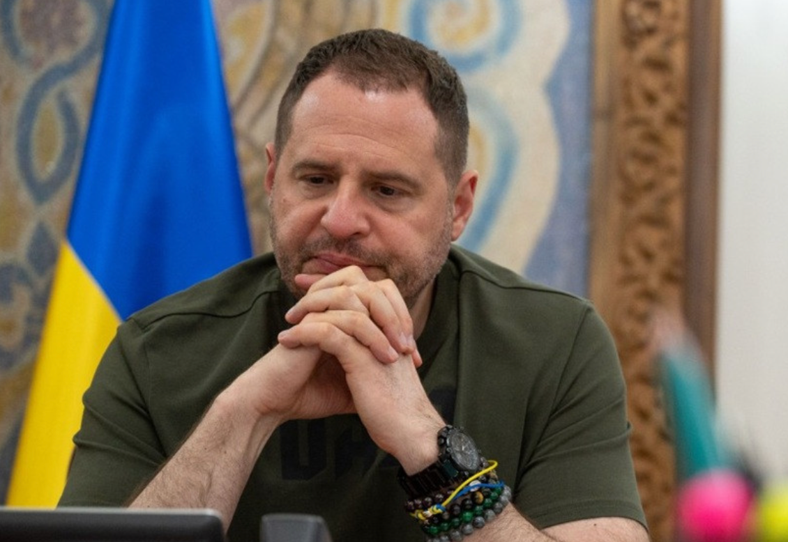 Chánh văn phòng của Tổng thống Zelensky bị khám nhà riêng