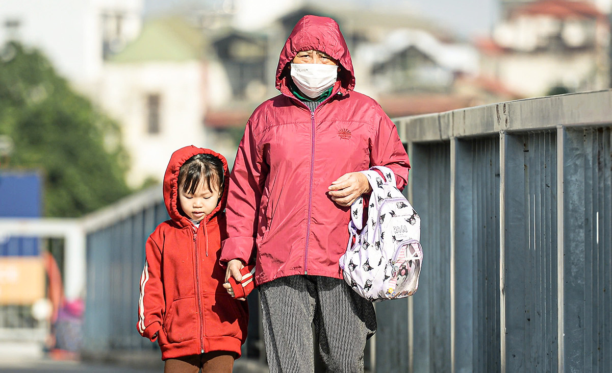 Dự báo thời tiết 30/11: Miền Bắc hanh khô, đêm chuyển mưa vài nơi